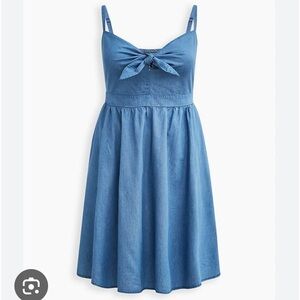 NWT Torrid Chambray Tie Front Skater Dress
